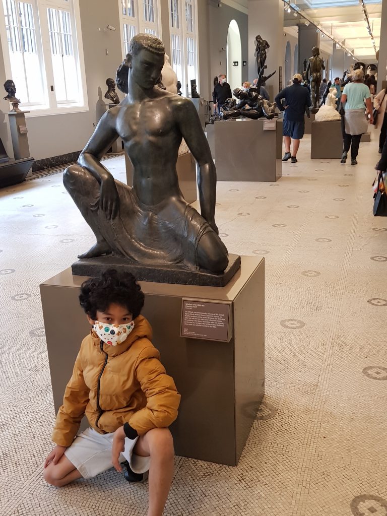 Victoria and Albert Museum.