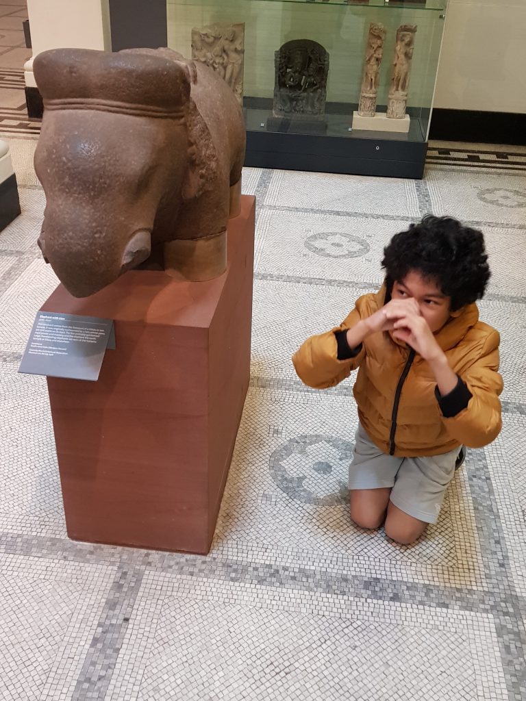 Victoria and Albert Museum.